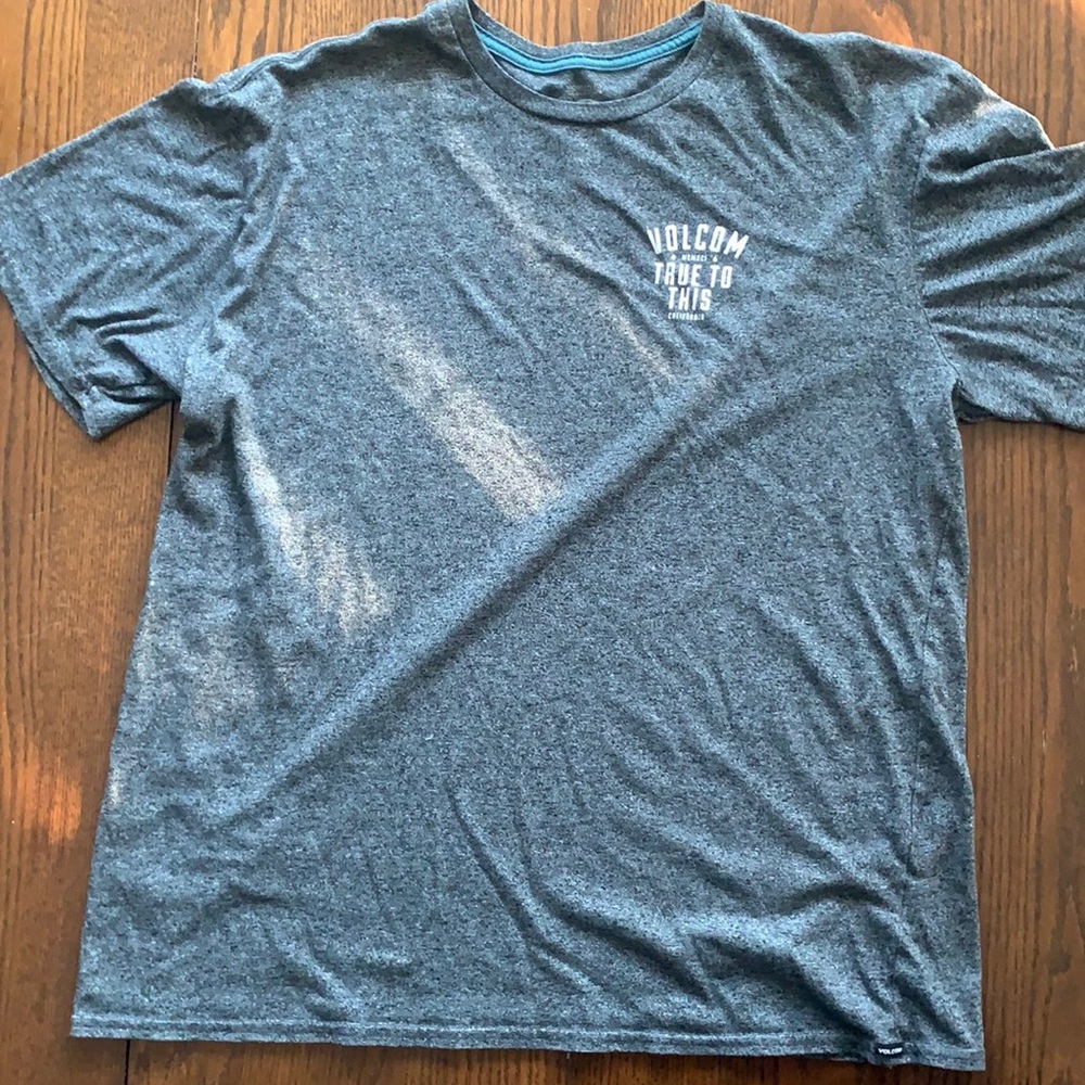 Men’s Volcom XL Grey Tee Shirt